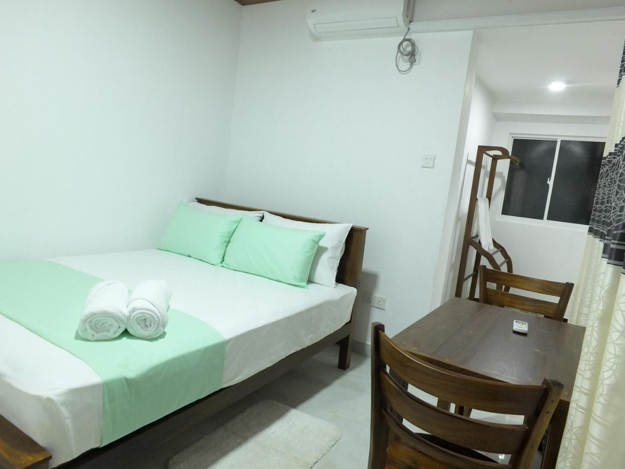 Rest For Guests - Homestay Deiyannewela Εξωτερικό φωτογραφία