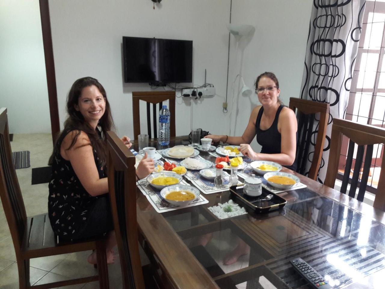 Rest For Guests - Homestay Deiyannewela Εξωτερικό φωτογραφία